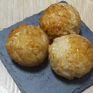 プチ焼きおにぎり☆チーズ入り！